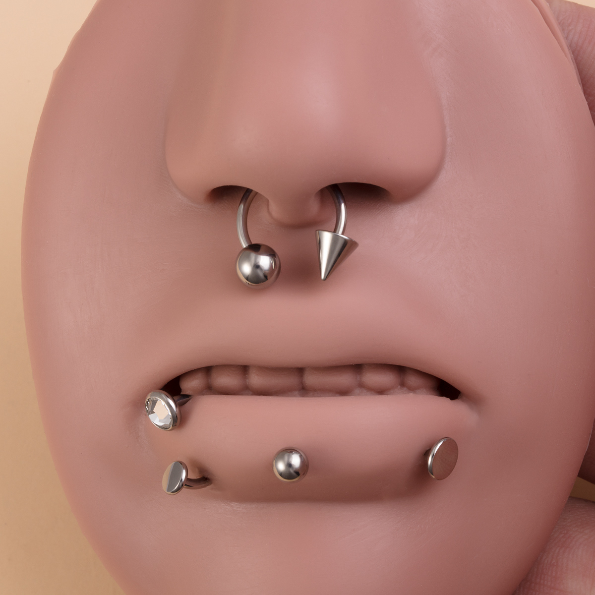 8pcs/Lot ASTM F136 Implantable - Body Jewelry Implant Grade Titanium recension och pris