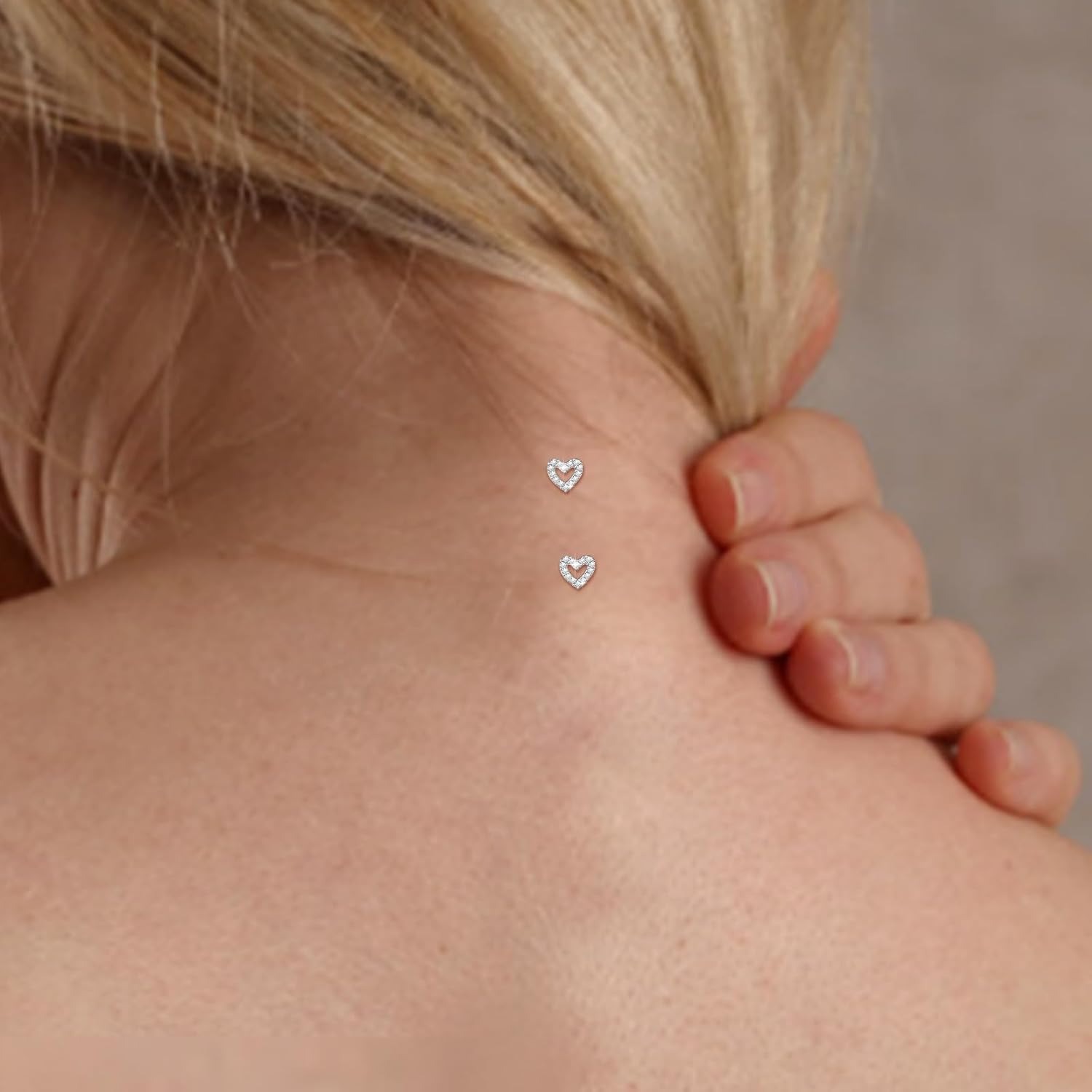 2 PCS 14G Cubic Zirconia Derma - Dermal Anchor Top recension och pris