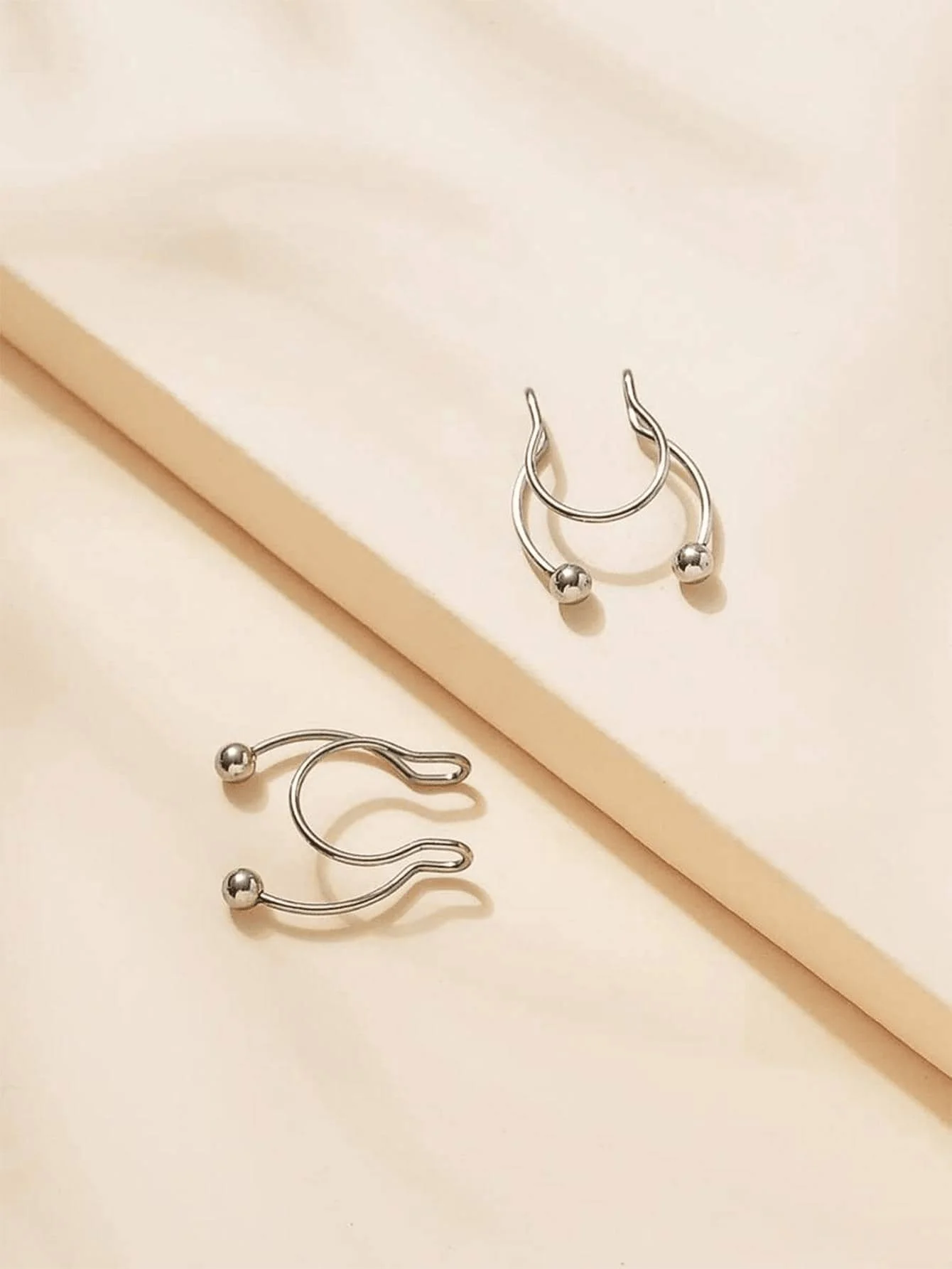 2pcs Stainless Steel Clip-On N - Body Jewelry Nose recension och pris