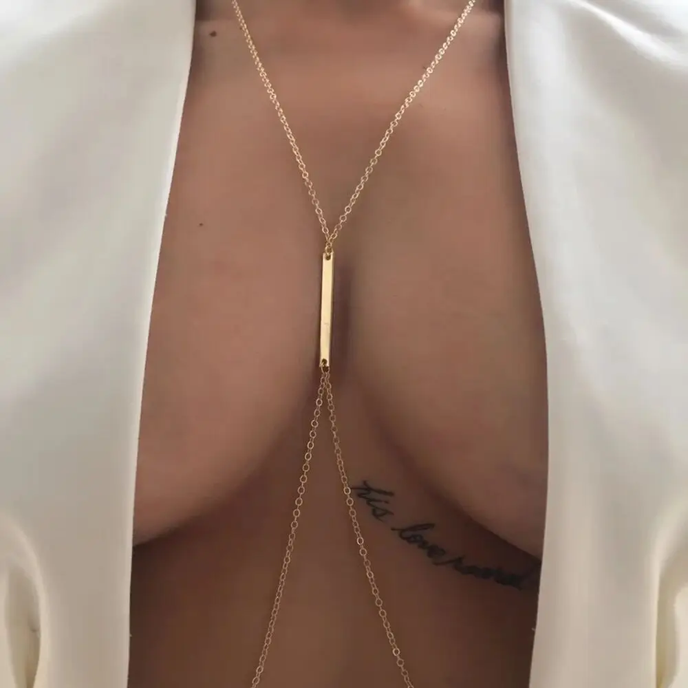 Sexy Metal Chest Chain Harness - Body Jewelry Chest recension och pris