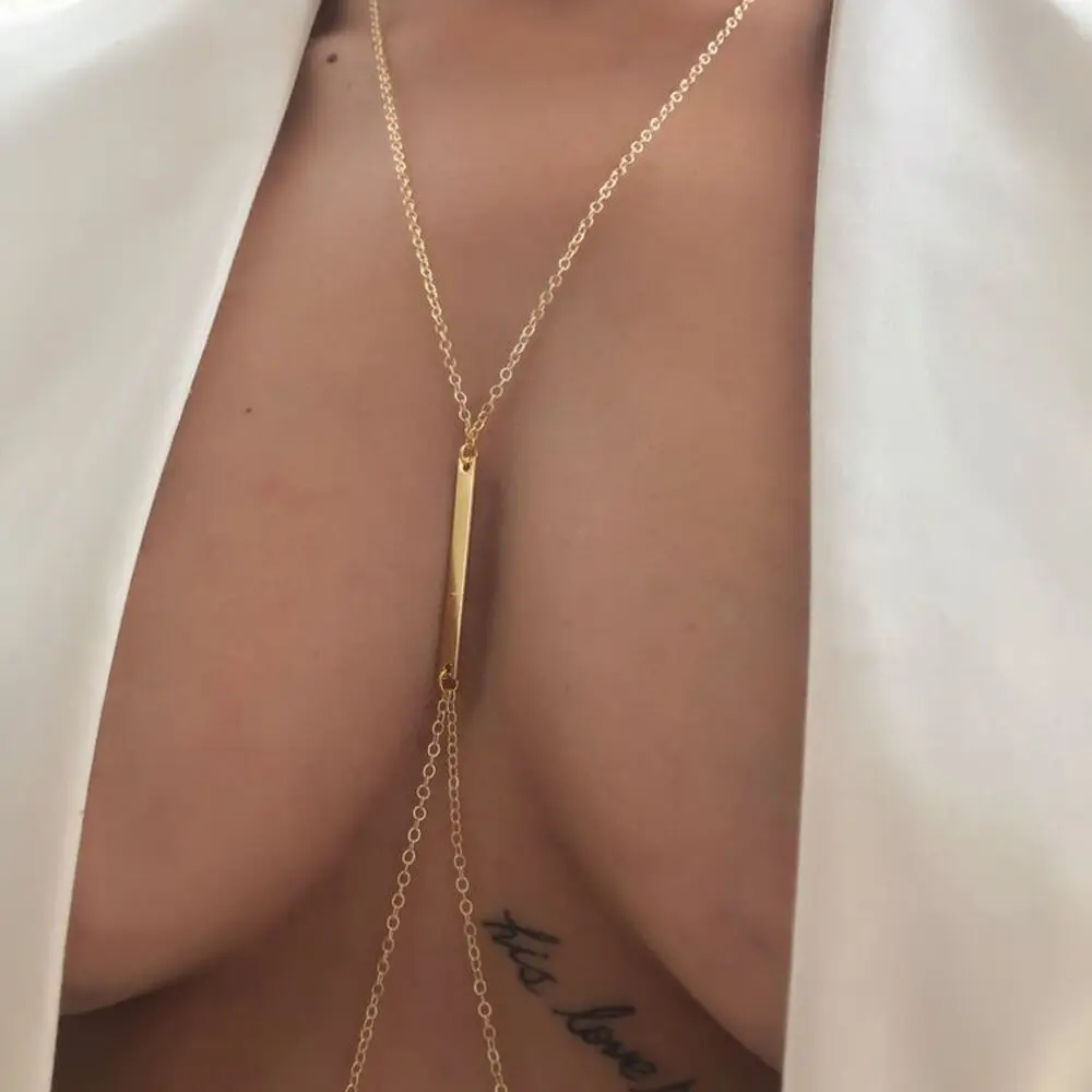 Sexy Metal Chest Chain Harness - Body Jewelry Chest recension och pris